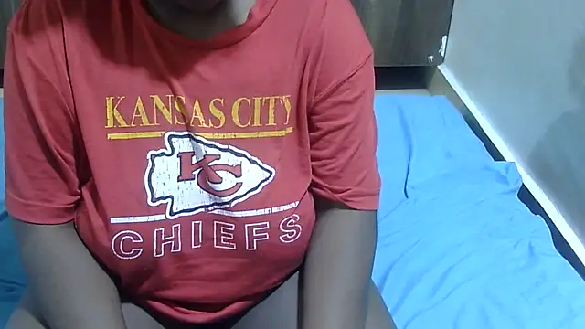 Snapshot of RawHoneyXo- chatting on 06-11-26, 08:28 RawHoneyXo- online show from 06-11-26, 08:28