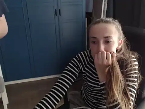 SweetGirl006 online show from 05-17-26, 06:46