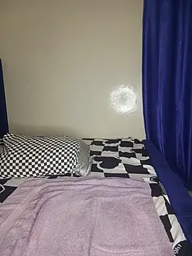 crazy-naughty06 online show from 05-17-26, 12:49