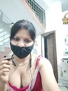 ZOYA-STRIP online show from 06-12-26, 08:17