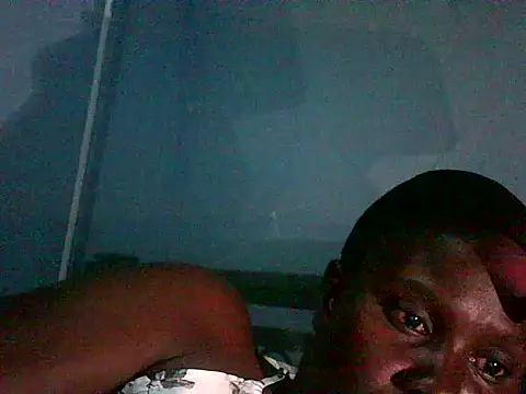 creamyebony5 online show from 05-17-26, 09:15