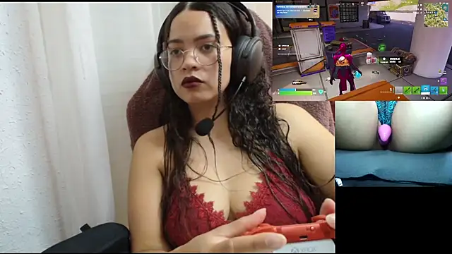 scarletdollof online show from 05-22-26, 06:06