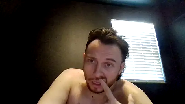 Snapshot of Tallhungcloudyyy chatting on 06-23-26, 06:06 Tallhungcloudyyy online show from 06-23-26, 06:06