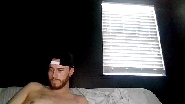 Snapshot of Tallhungcloudyyy chatting on 06-14-26, 06:31 Tallhungcloudyyy online show from 06-14-26, 06:31