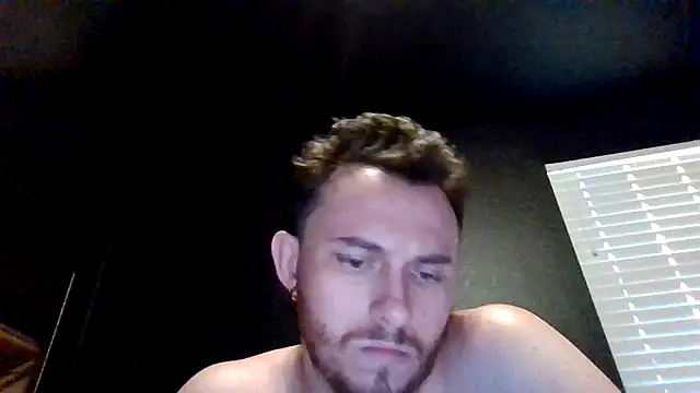 Snapshot of Tallhungcloudyyy chatting on 05-23-26, 02:43 Tallhungcloudyyy online show from 05-23-26, 02:43