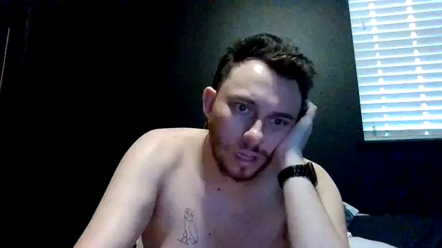 Snapshot of Tallhungcloudyyy chatting on 05-22-26, 02:37 Tallhungcloudyyy online show from 05-22-26, 02:37