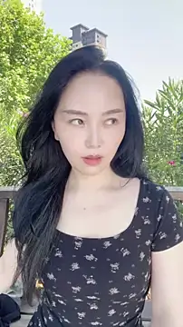 Snapshot of lylxili chatting on 06-28-26, 01:56 lylxili online show from 06-28-26, 01:56