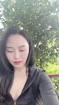Snapshot of lylxili chatting on 07-06-26, 01:45 lylxili online show from 07-06-26, 01:45