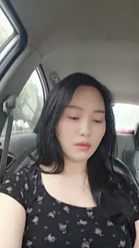 Snapshot of lylxili chatting on 06-18-26, 12:42 lylxili online show from 06-18-26, 12:42