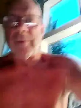 Snapshot of daddygil69 chatting on 06-30-26, 01:16 daddygil69 online show from 06-30-26, 01:16