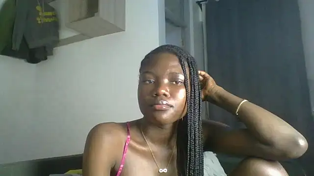 Ebony-Candy online show from 06-17-26, 08:47
