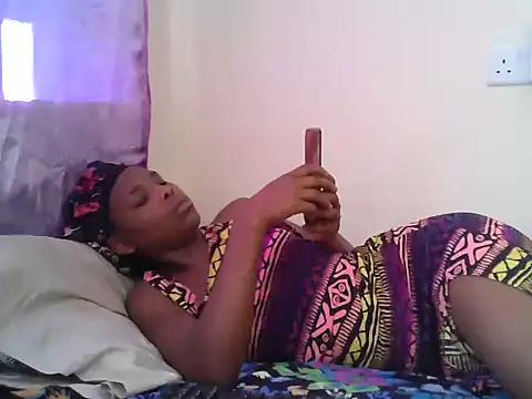 Cutebic online show from 06-13-26, 05:49