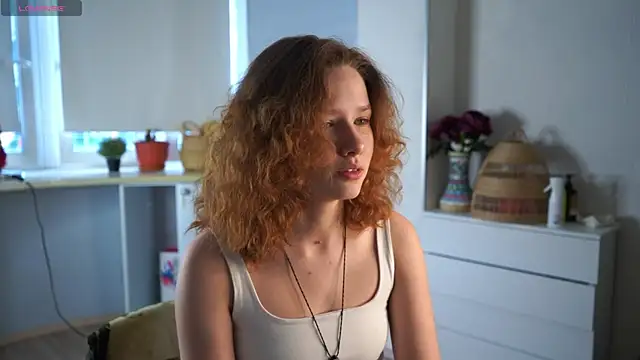Snapshot of TatianaCichocki chatting on 06-19-26, 02:12 TatianaCichocki online show from 06-19-26, 02:12
