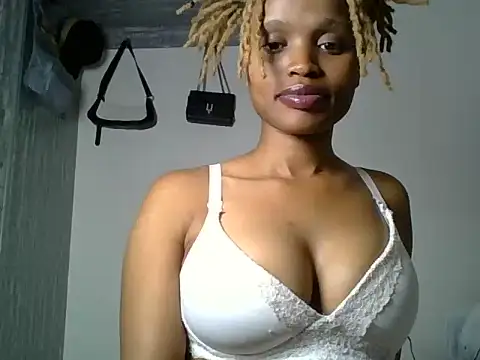 Tempting Ebony online show from 06-01-26, 01:55