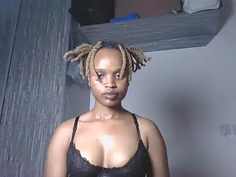 Tempting Ebony online show from 07-02-26, 03:23