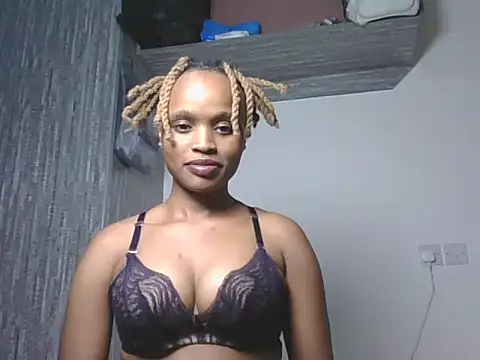 Tempting Ebony online show from 06-25-26, 06:46