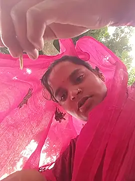 Snapshot of RAJNI_CUTY69 chatting on 07-20-26, 06:21 RAJNI CUTY69 online show from 07-20-26, 06:21