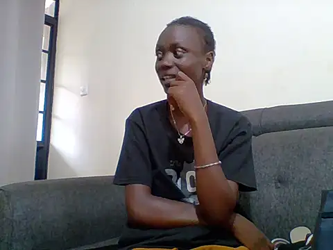 SLIM-EBONY2006 online show from 06-04-26, 12:43