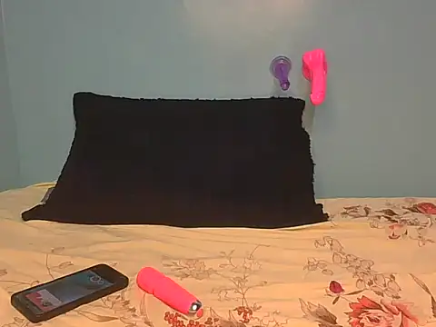sexy-slut1 online show from 06-03-26, 02:33