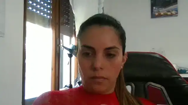 CampanulaHot online show from 05-26-26, 10:02