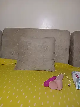 Snapshot of prettymissrose chatting on 06-19-26, 07:41 prettymissrose online show from 06-19-26, 07:41