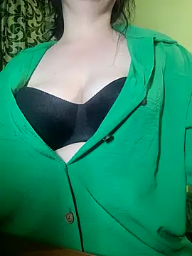 MiaRox online show from 05-25-26, 06:06