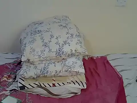 Snapshot of Sexytery chatting on 07-12-26, 07:20 Sexytery online show from 07-12-26, 07:20