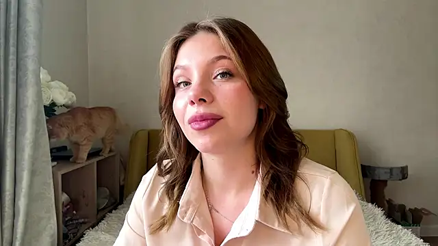 Lia be mine online show from 05-20-26, 08:00