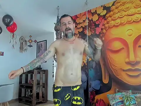 Miguel angeel  online show from 05-20-26, 01:41