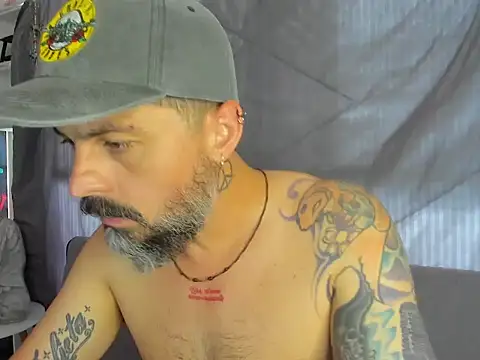 Miguel angeel  online show from 05-23-26, 02:05