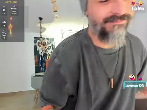 Miguel angeel  online show from 06-30-26, 06:41