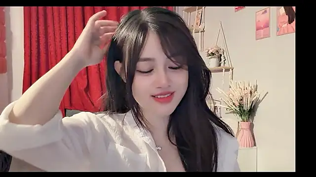 Bee-Cherry online show from 06-26-26, 02:23