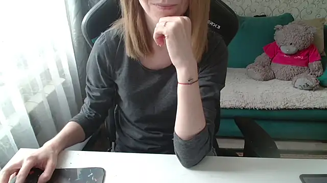 -Millamanka- online show from 05-28-26, 02:56