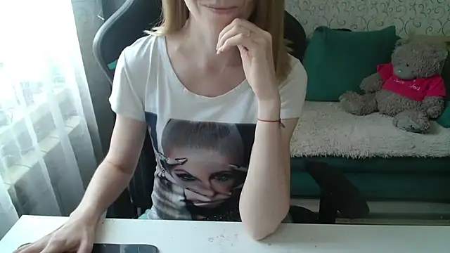 -Millamanka- online show from 05-23-26, 03:22