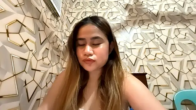 AngeliqueSimoson online show from 05-20-26, 05:15