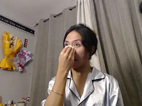 Super Hot BunnyXX online show from 06-24-26, 02:37