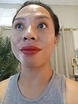 Super Hot BunnyXX online show from 06-03-26, 12:00