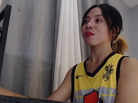 Super Hot BunnyXX online show from 06-06-26, 07:46