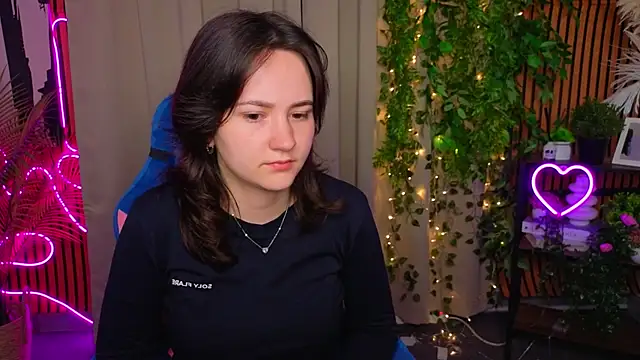 CrystalRyan online show from 06-01-26, 07:30