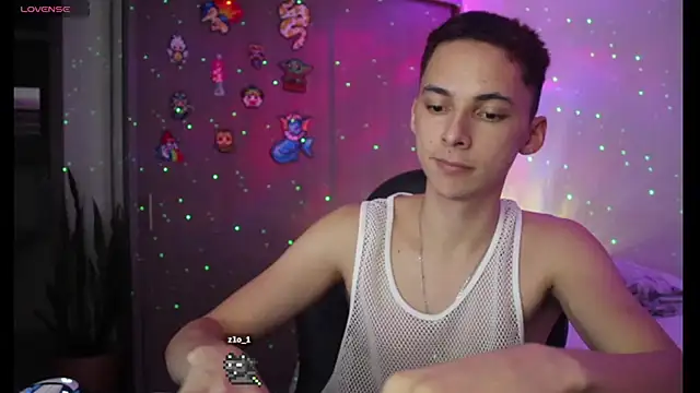 archi love online show from 02-06-25, 06:08