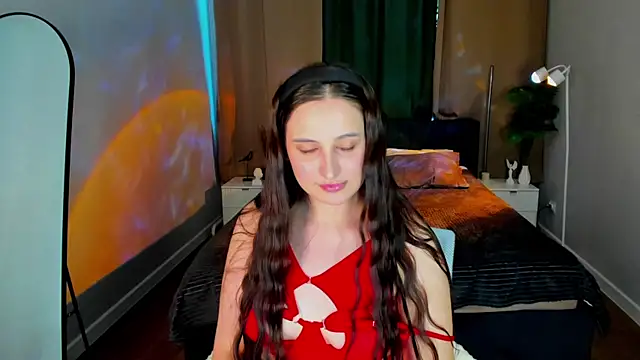 Elizabet Colllins online show from 06-12-26, 09:07
