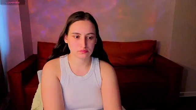 Elizabet Colllins online show from 06-26-26, 01:11