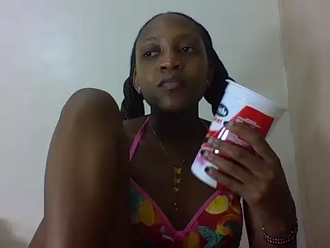vinsishly online show from 06-18-26, 04:45