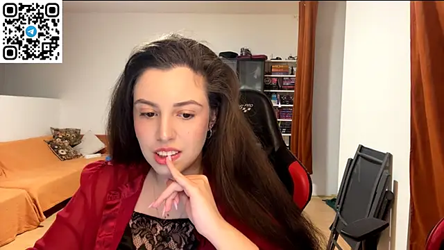 SweetFenomen67 online show from 06-06-26, 07:08