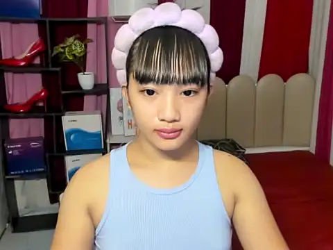 Urasianalodia online show from 05-26-26, 06:33