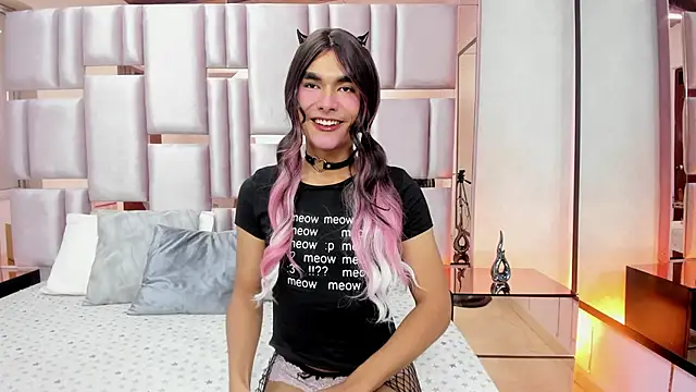 MiaBuny online show from 05-19-26, 11:50