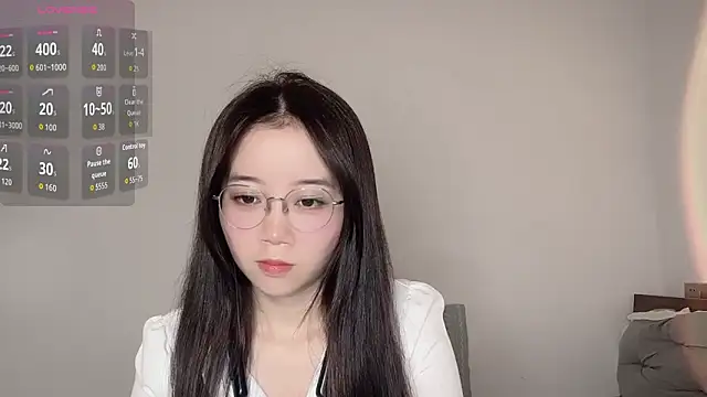 77-Vicky online show from 06-20-26, 08:08