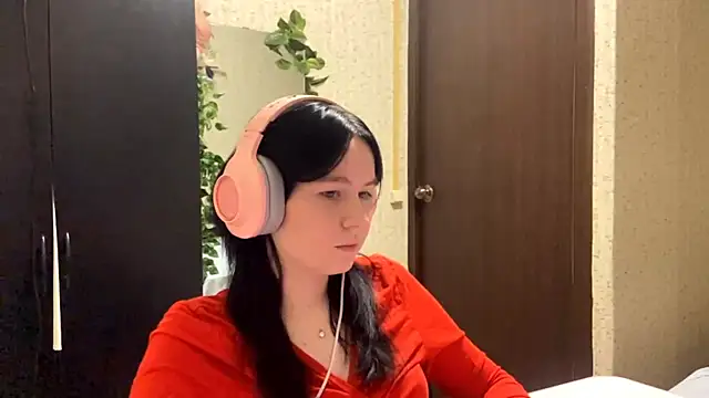 JulianPitta online show from 06-18-26, 08:14