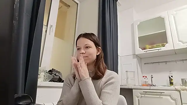 Nancy Sweet  online show from 06-02-26, 01:22