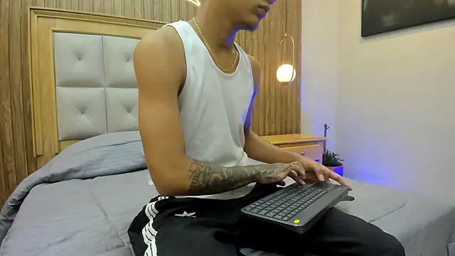 Mael Jason online show from 06-02-26, 10:59
